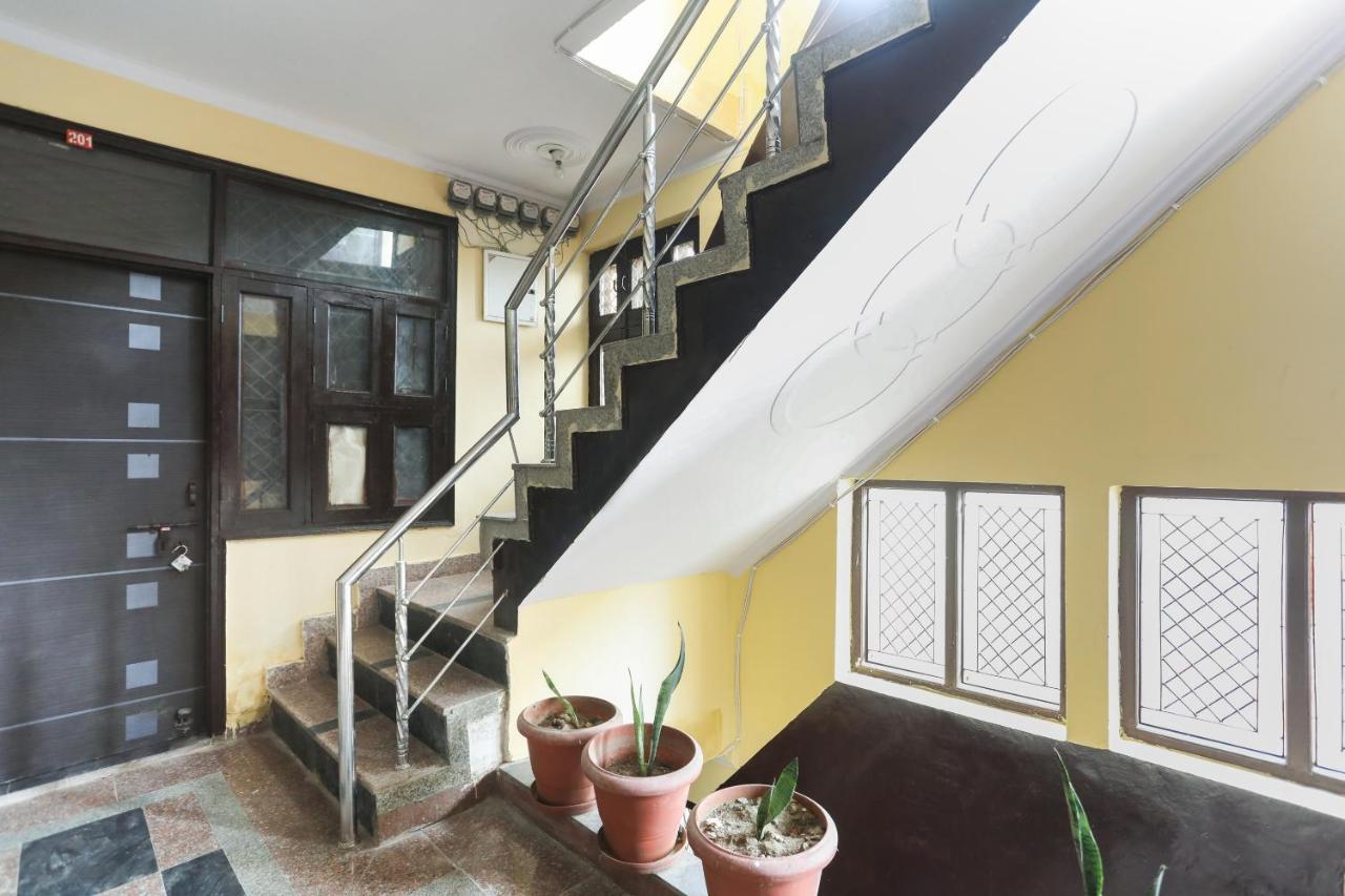Spot On 61003 Kailash Dham Noida Exterior photo